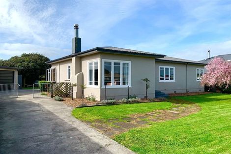 Photo of property in 18 Holyrood Terrace, Waipukurau, 4200