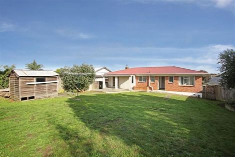 Photo of property in 16 Station Road, Pukekohe, 2120