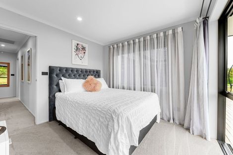 Photo of property in 18 Smith Road, Horsham Downs, Hamilton, 3281