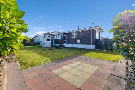 Photo of property in 24 Trelawney Crescent, Westown, New Plymouth, 4310