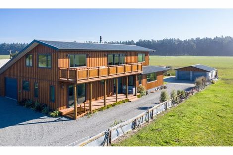 Photo of property in 60 Grierson Avenue, Amberley, 7481