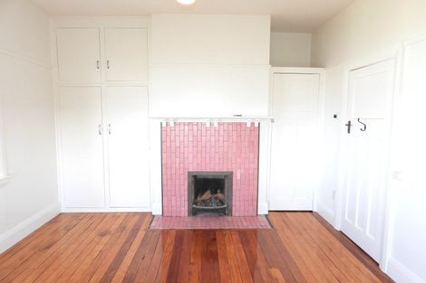 Photo of property in 35 Wharfe Street, South Hill, Oamaru, 9400