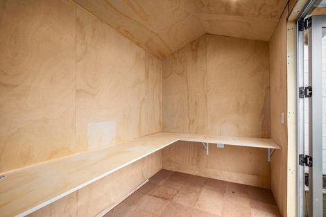 Photo of property in 23 Cara Crescent, Paparangi, Wellington, 6037