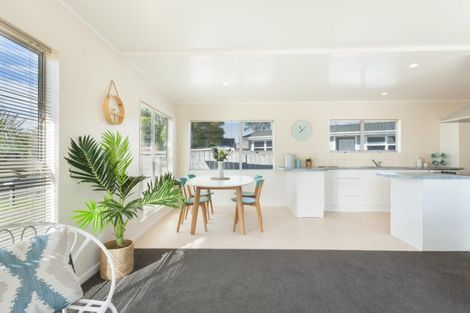 Photo of property in 9 Gobray Crescent, Mount Maunganui, 3116
