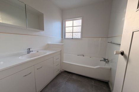 Photo of property in 44b Cairnfield Road, Kensington, Whangarei, 0112