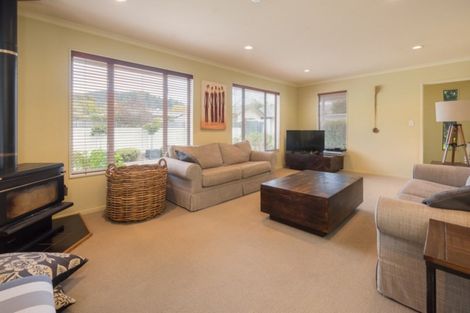 Photo of property in 13 Captains Close, Waikawa, Picton, 7220