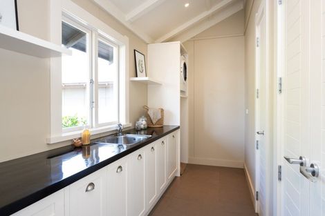 Photo of property in 56 Endsleigh Drive, Havelock North, Hastings, 4172