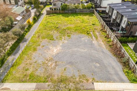 Photo of property in 32 Raukawa Street, Stokes Valley, Lower Hutt, 5019