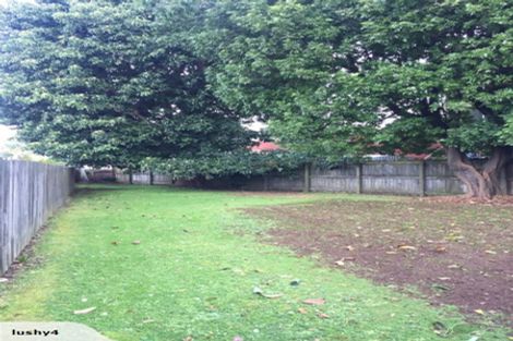 Photo of property in 2/2 Wolfe Street, Regent, Whangarei, 0112