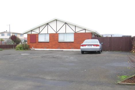Photo of property in 72 Reid Road, South Dunedin, Dunedin, 9012