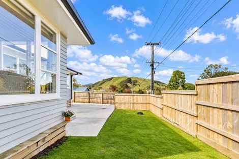 Photo of property in 11a Winara Avenue, Waikanae, 5036