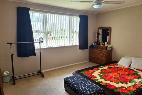 Photo of property in 5 Brown Street, Wallaceville, Upper Hutt, 5018