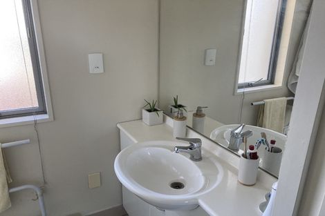 Photo of property in 4 Kenilworth Street, Addington, Christchurch, 8024