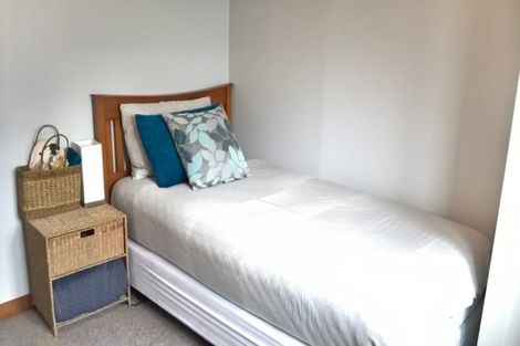 Photo of property in 42 Premier Avenue, Point Chevalier, Auckland, 1022