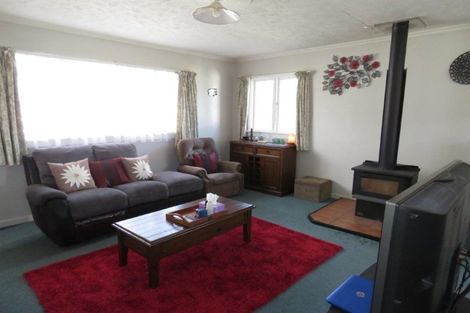 Photo of property in 75 Weka Street, Waikiwi, Invercargill, 9810