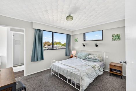 Photo of property in 138 Gloucester Street, Taradale, Napier, 4112