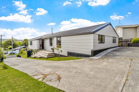 Photo of property in 11 Foster Crescent, Snells Beach, 0920