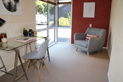 Photo of property in 345 Devonport Road, Tauranga, 3110