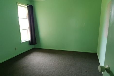 Photo of property in 23 Evans Road, Glen Eden, Auckland, 0602