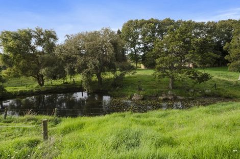 Photo of property in 1184 Waiuku Road, Waiuku, 2681