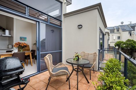 Photo of property in 15d Pacific Avenue, Mount Maunganui, 3116