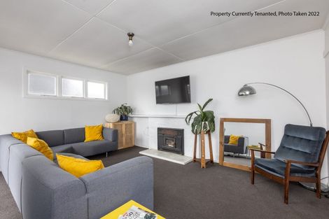 Photo of property in 19 Shrimpton Road, Haumoana, 4102