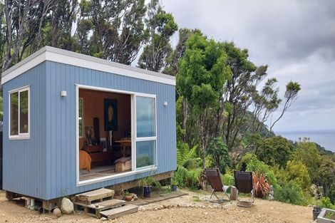 Photo of property in 525a Tuateawa Road, Tuateawa, Coromandel, 3583