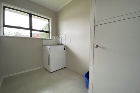 Photo of property in 29 Holland Road, Hillcrest, Auckland, 0627