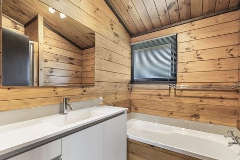 Photo of property in 34 Te Rewha Street, Turangi, 3334