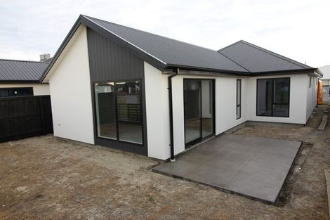 Photo of property in 12 Hiller Green Street, Halswell, Christchurch, 8025