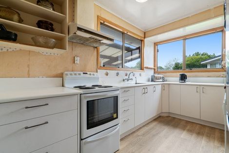 Photo of property in 11 Cargill Street, Papakura, 2110