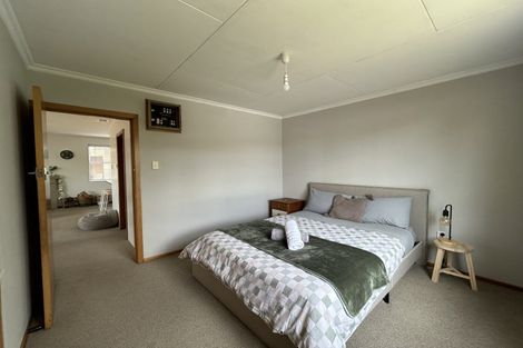 Photo of property in 60 Totara Terrace, Wanaka, 9305