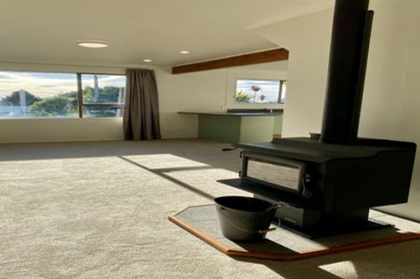 Photo of property in 2 Kamahi Street, Kaka Point, Balclutha, 9271