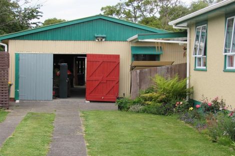 Photo of property in 43 Fookes Street, Waverley, 4510