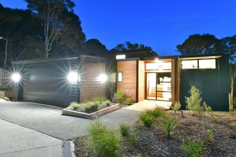 Photo of property in 31g Cochrane Avenue, Arkles Bay, Whangaparaoa, 0932