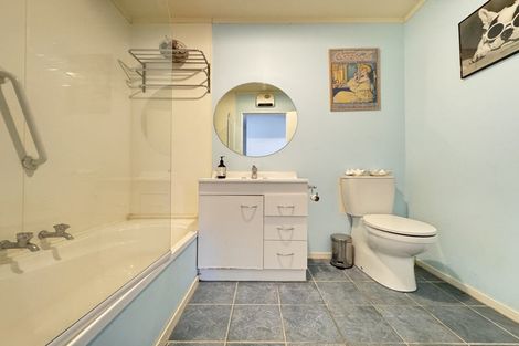 Photo of property in 36 Kentwood Drive, Woodridge, Wellington, 6037