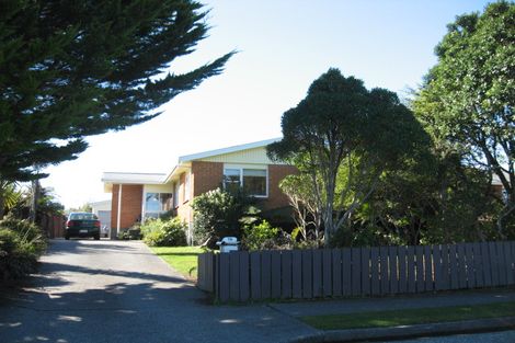 Photo of property in 16 Whitcombe Terrace, Hokitika, 7810