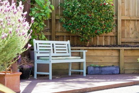 Photo of property in 8 Leanne Way, Waikanae Beach, Waikanae, 5036