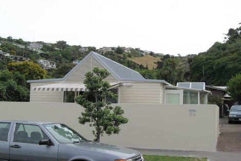 Photo of property in 2/8 Nayland Street, Sumner, Christchurch, 8081