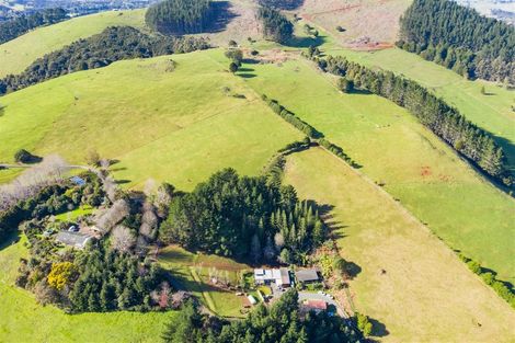 Photo of property in 82 Kara Road, Maungatapere, Whangarei, 0179