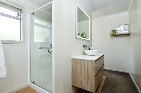 Photo of property in 5 Camberley Way, Huntington, Hamilton, 3210