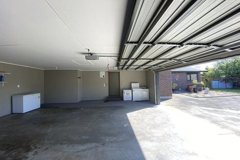 Photo of property in 6 Calder Place, Winton, 9720