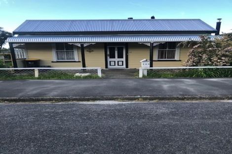 Photo of property in 102 Broadway, Reefton, 7830