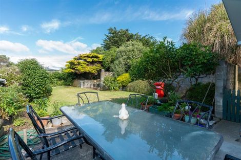 Photo of property in 74 Park Avenue, Waitarere Beach, Levin, 5510