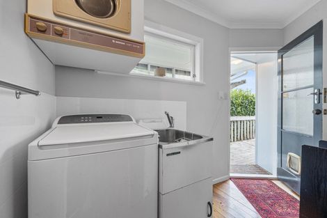 Photo of property in 1 Epsom Road, Mount Maunganui, 3116