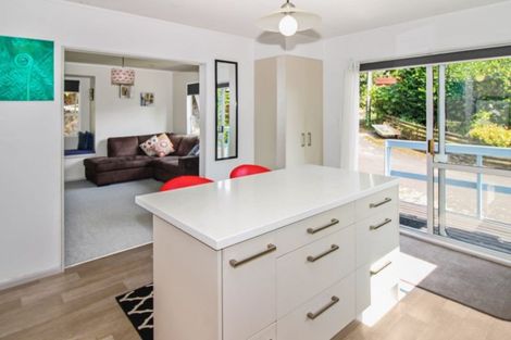 Photo of property in 117a Seaview Road, Westown, New Plymouth, 4310