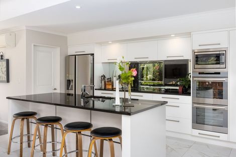 Photo of property in 7 Teviotview Place, Amberley, 7410