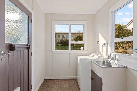 Photo of property in 48 Richmond Street, Waitara, 4320