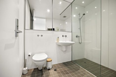 Photo of property in 20g Fisher-point Drive, Auckland Central, Auckland, 1010