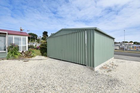 Photo of property in 50 Onslow Street, Bluff, 9814